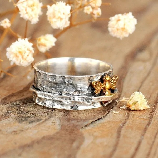 Spinner Bee Ring