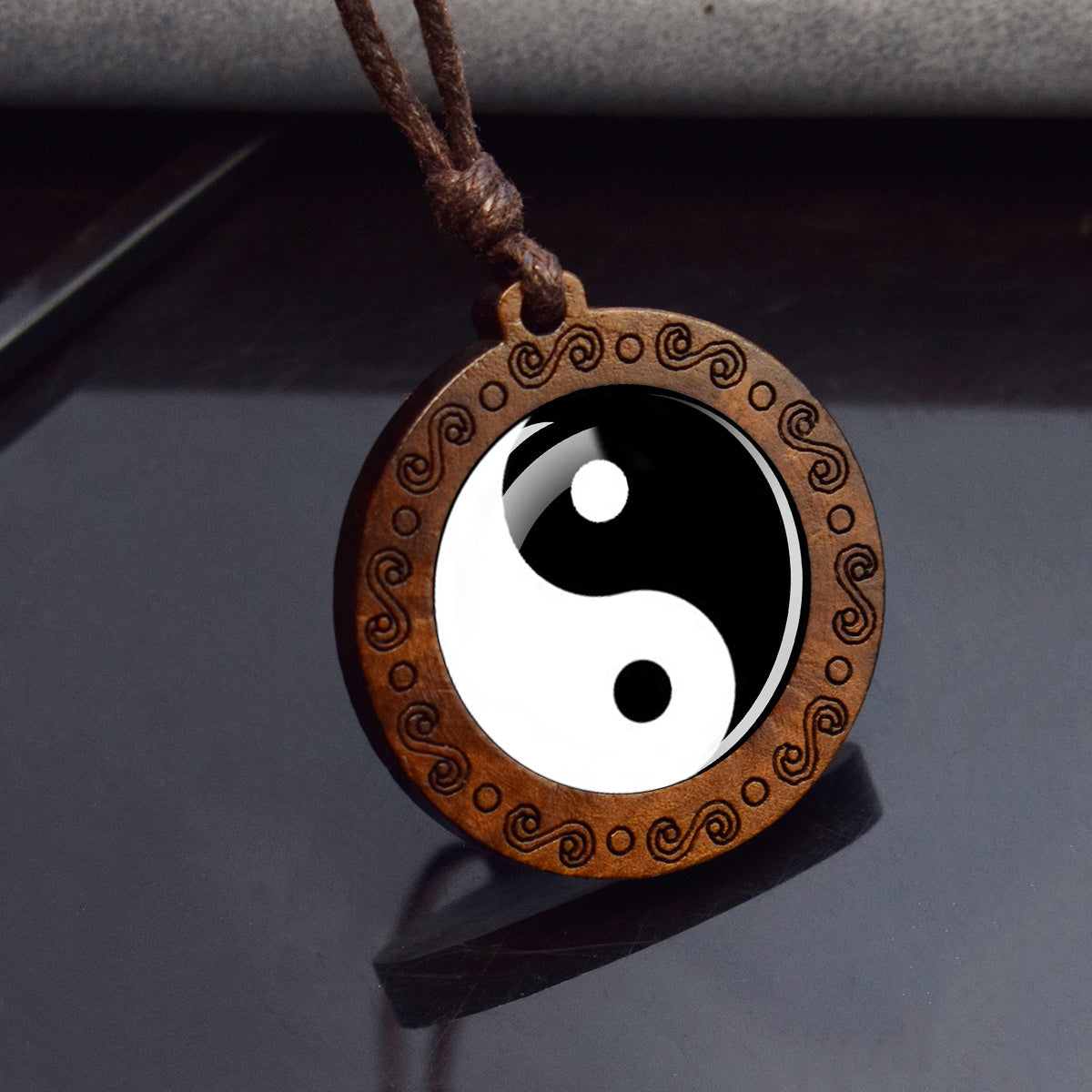 Yin Yang Taichi Glass Pendant Necklace Spiritual Meditation Jewelry