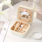 O&O Portable Mini Jewelry Box