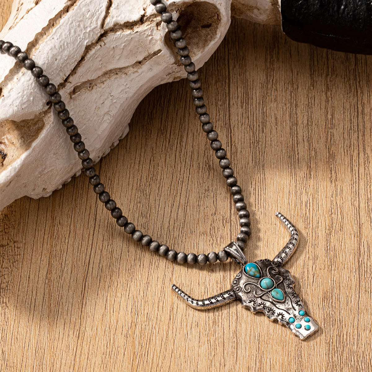 Olivenorma Natural Stone Beads Turquoise Bull Head Pendant Necklace