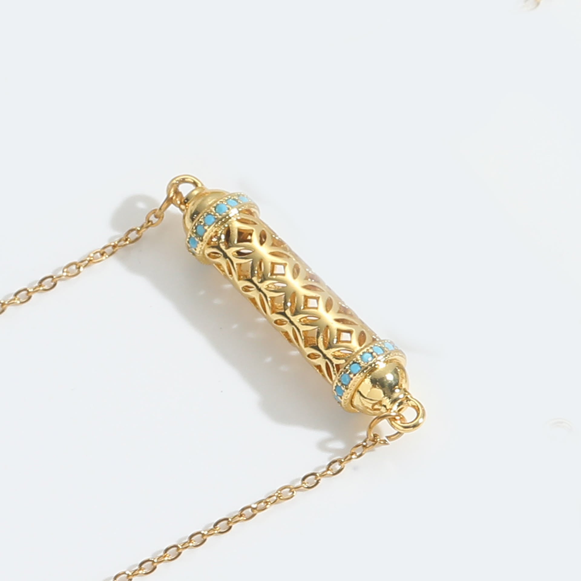 Olivenorma Vintage Hollow Tube Zirconia Choker Necklace