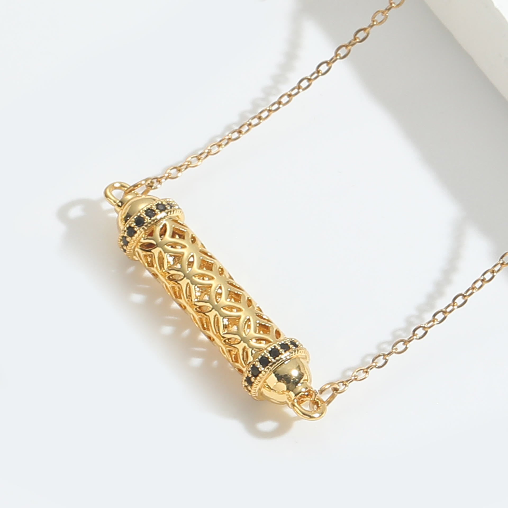 Olivenorma Vintage Hollow Tube Zirconia Choker Necklace