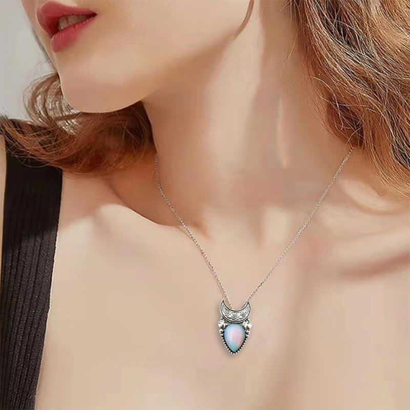 Olivenorma Vintage Moonstone Water Drop And Moon Necklace