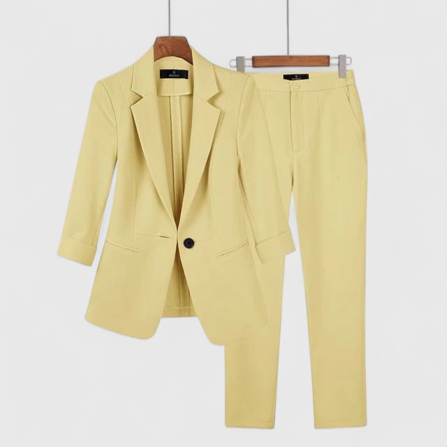 Briletta | Sophisticated Blazer & Trouser