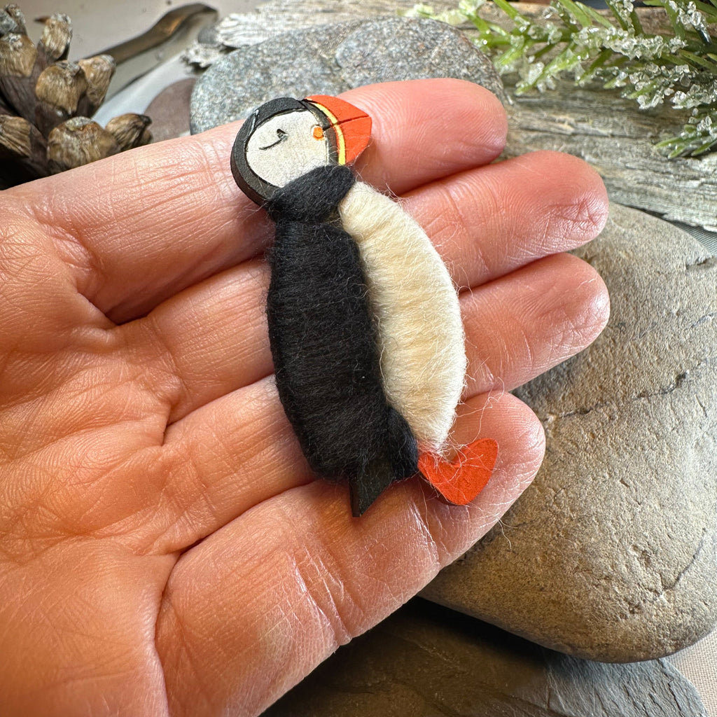 Scottish Puffin Scatter Pin