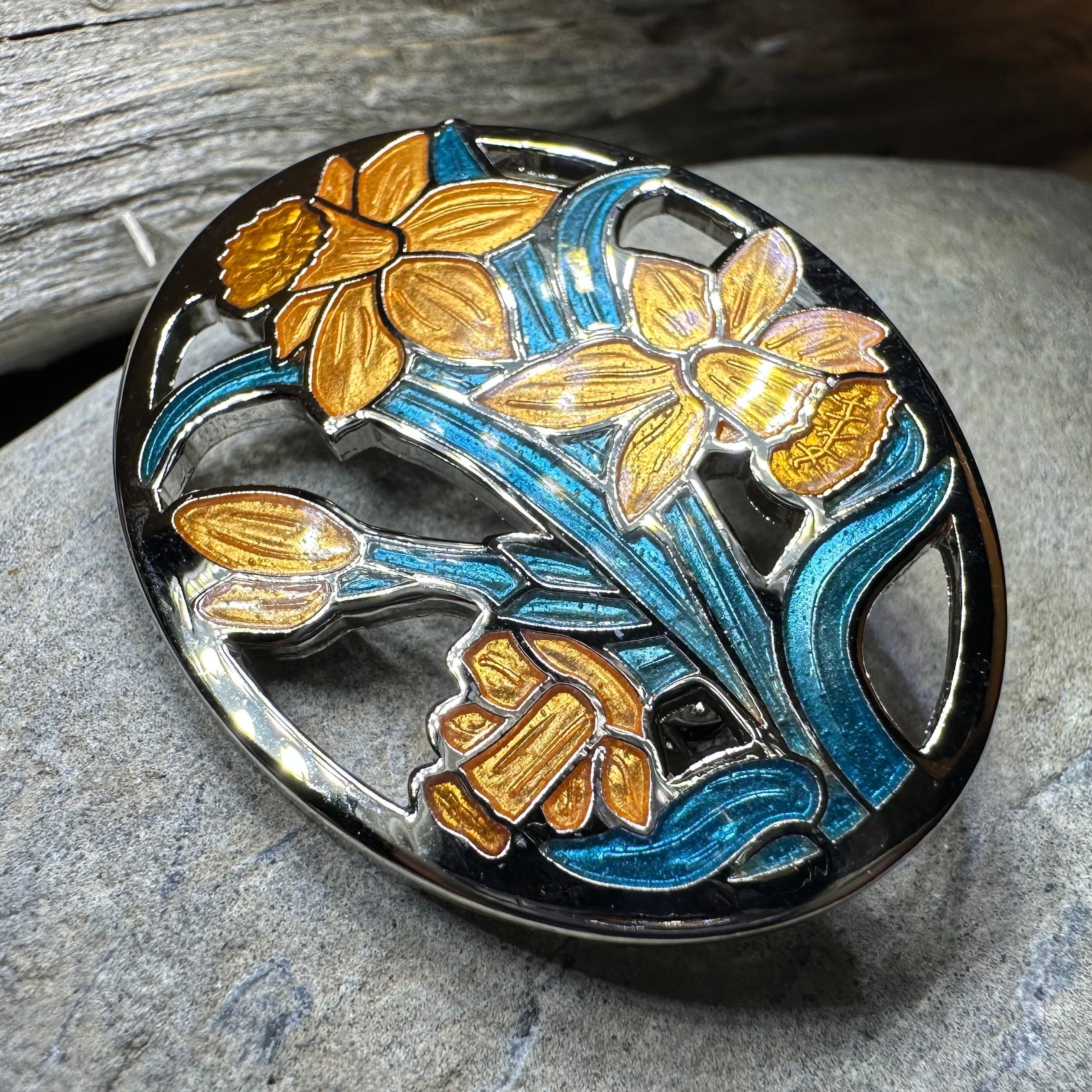 Daffodils of Wales Brooch