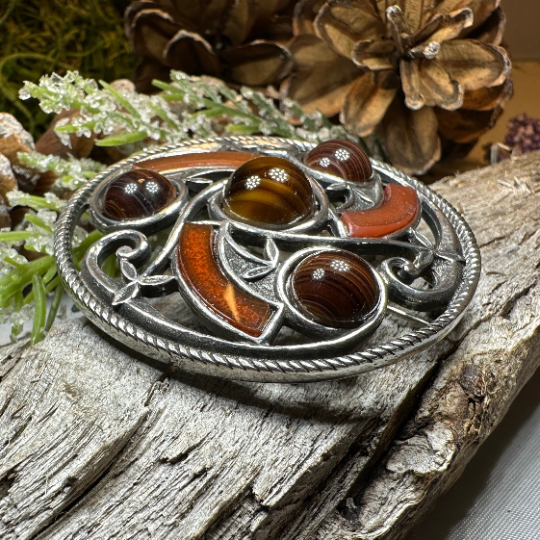 Eveningtide Celtic Knot Brooch