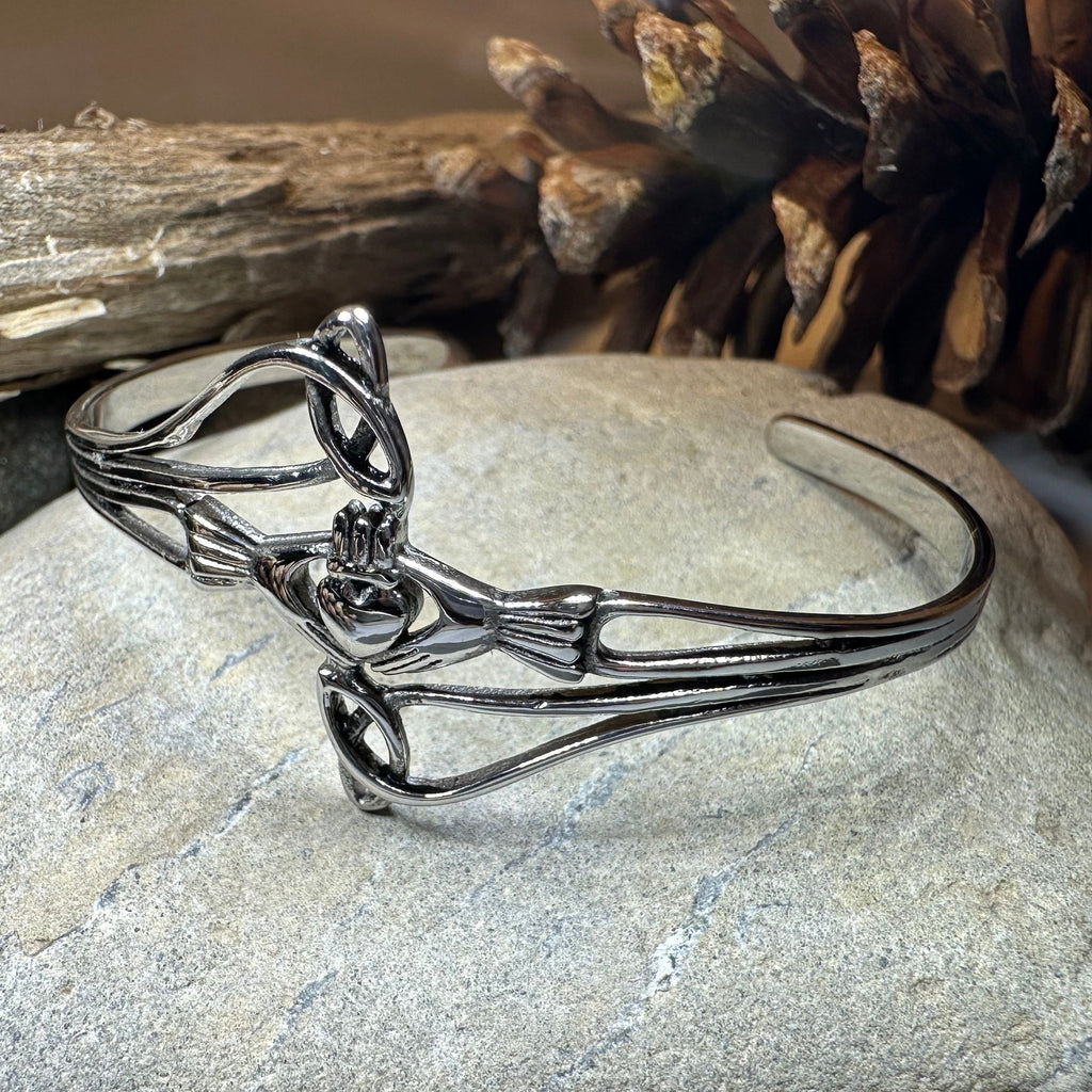 Ireland Claddagh Cuff Bracelet