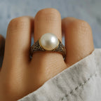 Charm - Vintage Pearl Ring