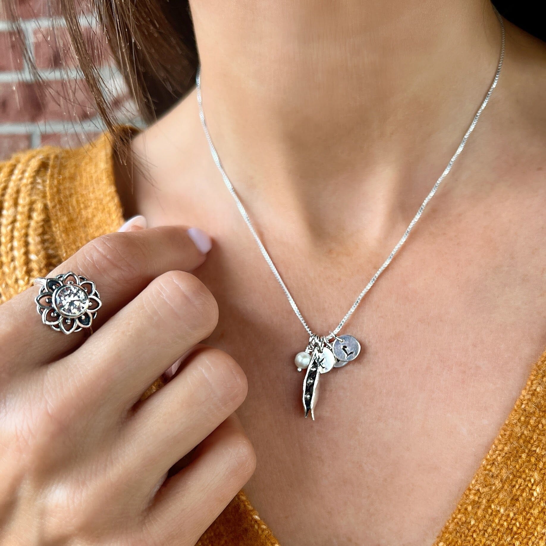 3 Peas in a Pod Necklace