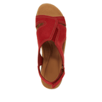 Comfortable and airy sandals