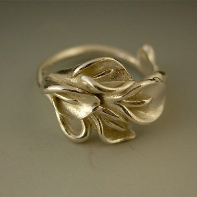 Golden Singular Blossom Ring