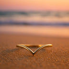 Wishbone Stacking 9K Gold Ring