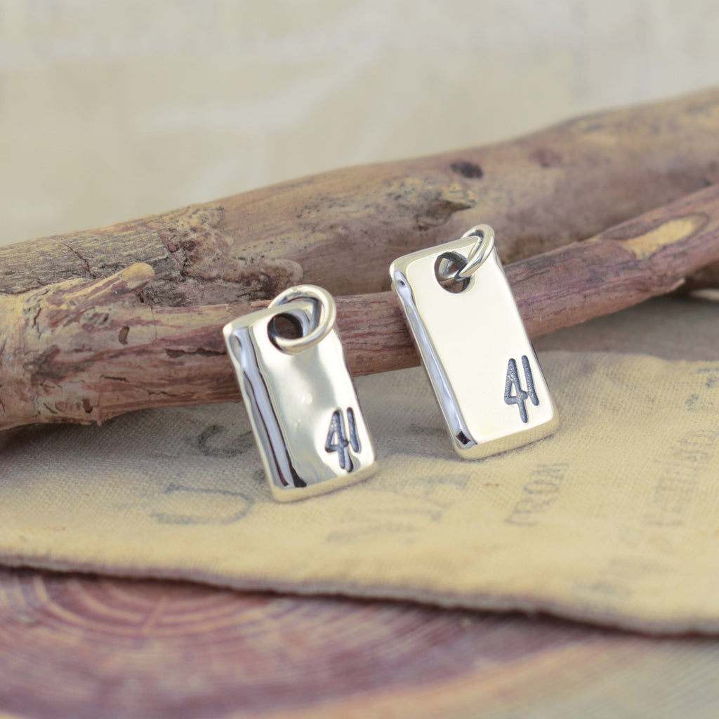 41 Tag Pendant
