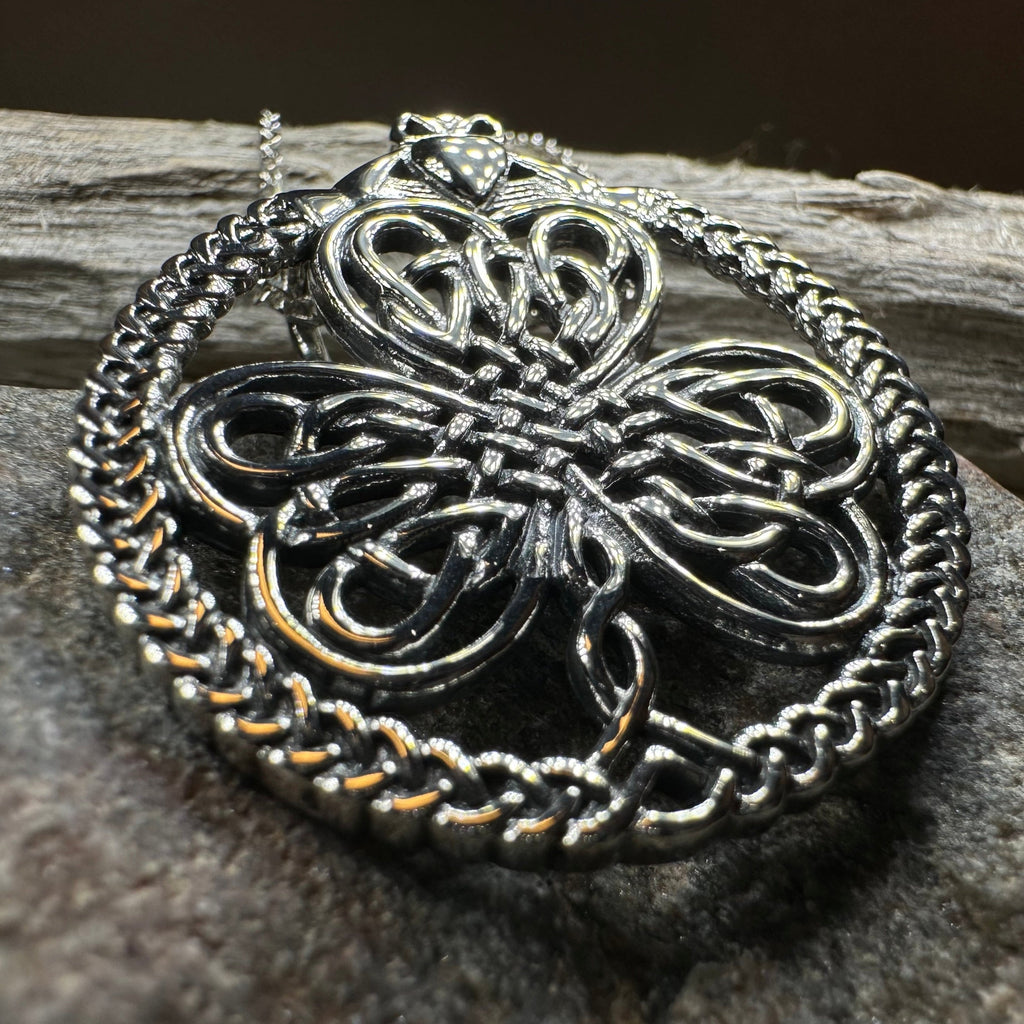 Sylvania Shamrock Necklace