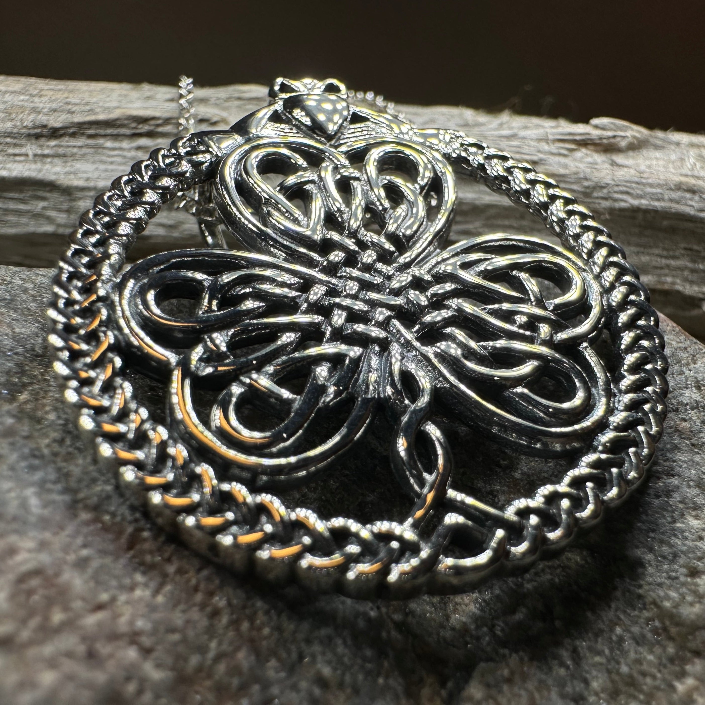 Sylvania Shamrock Necklace