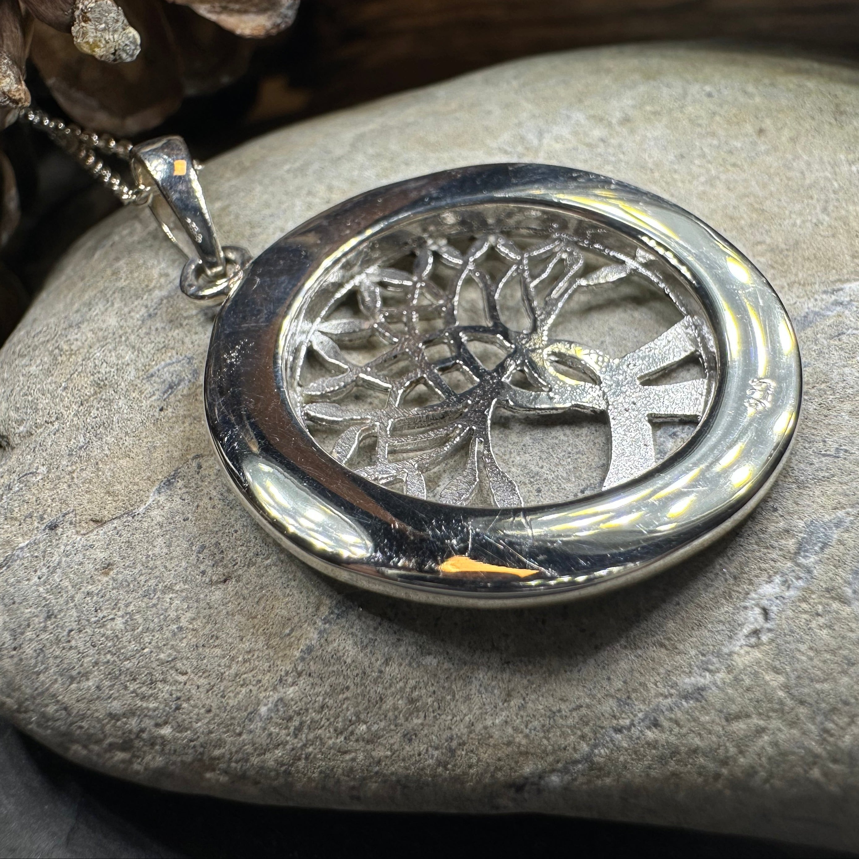 Carmina Tree of Life Shell Necklace