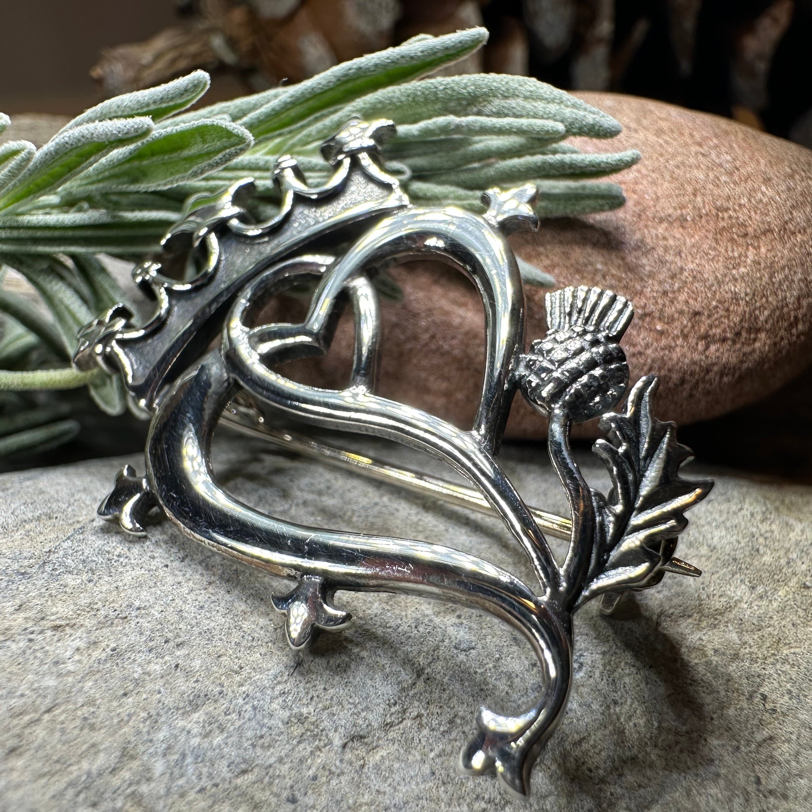 Sweetheart Luckenbooth Brooch