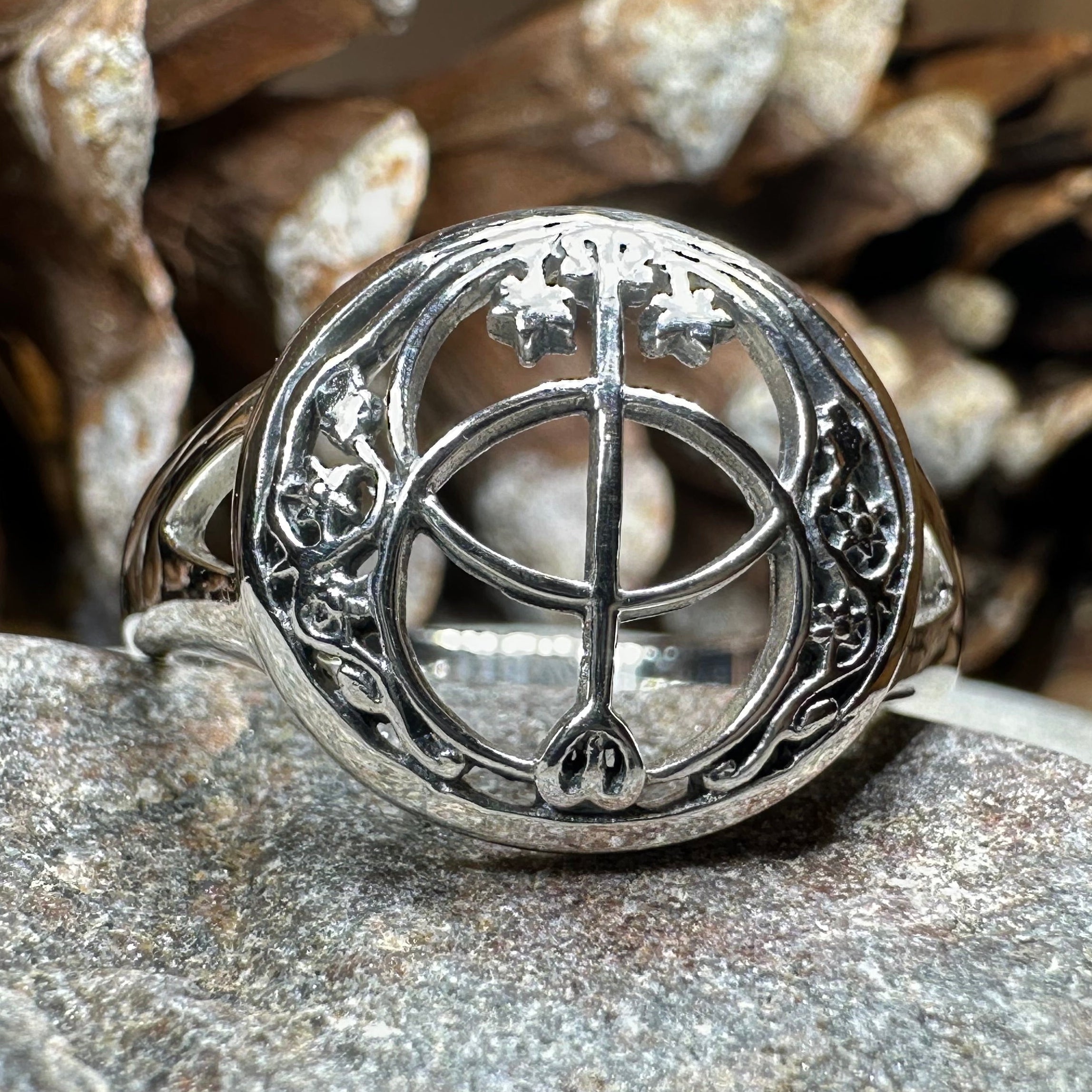 Chalice Well Ring