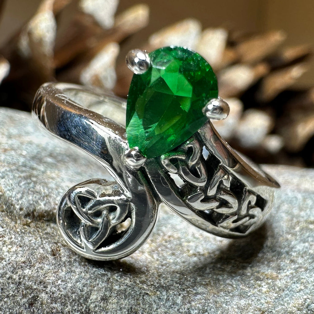 Emerald Dream Trinity Knot Ring