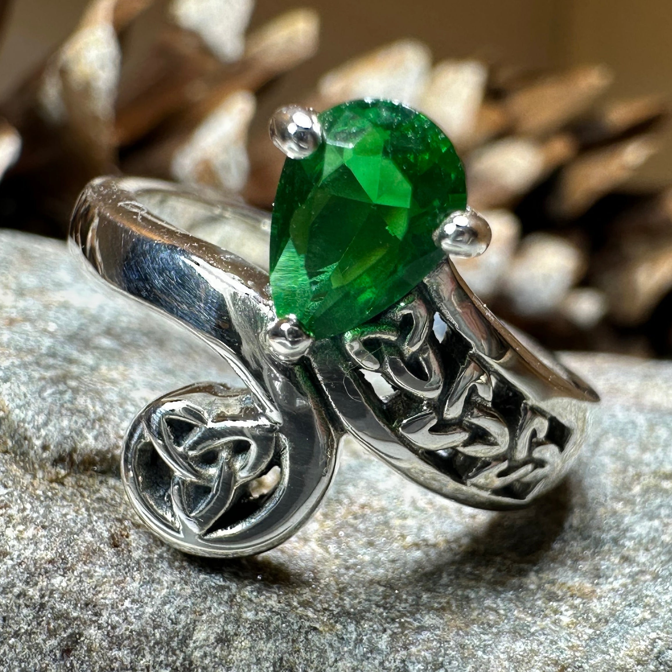 Emerald Dream Trinity Knot Ring