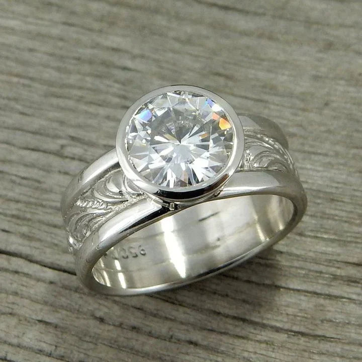 Vintage Zirconia Silvered Ring