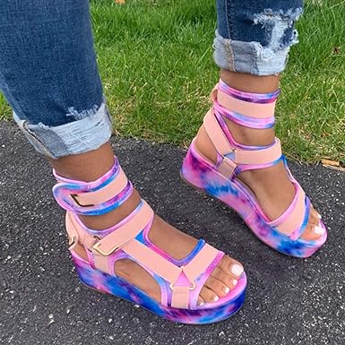 Comfortable and durable orthopedic summer footwear