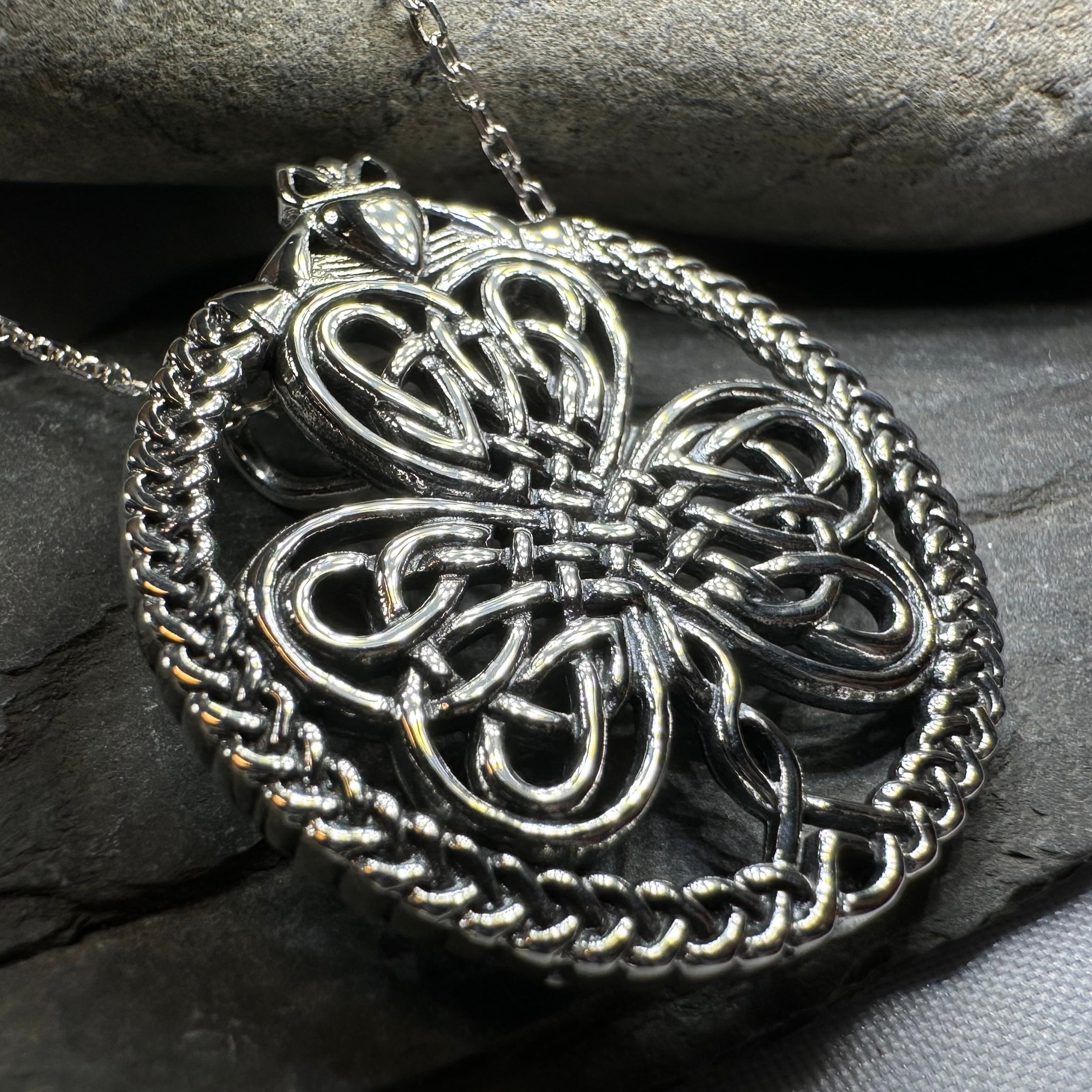 Sylvania Shamrock Necklace