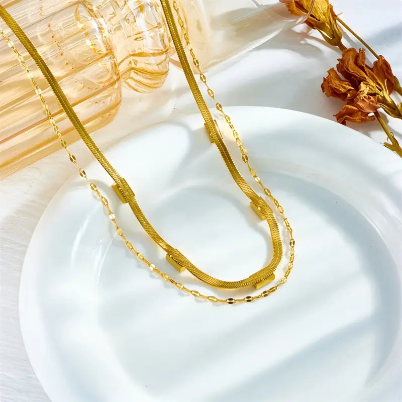 Vintage Gold Double-Layer Emerald Charm Necklace