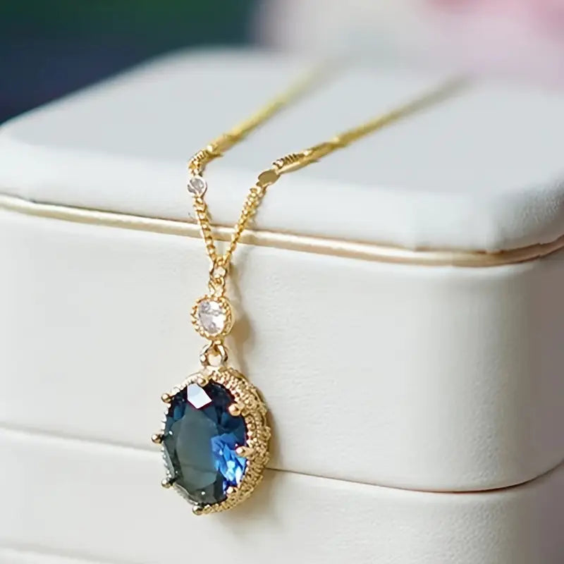 Sapphire Golden Moonlit Necklace