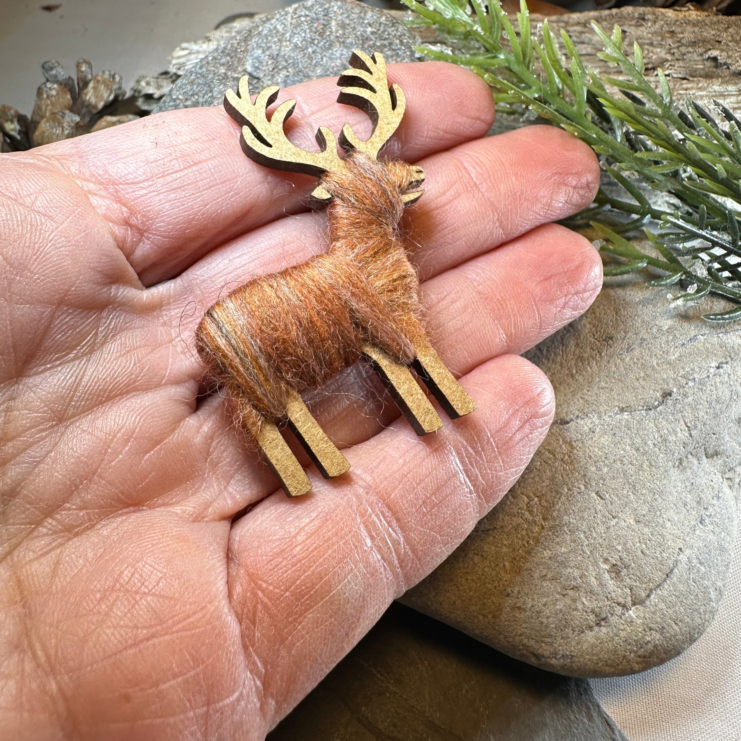 Scottish Highland Stag Scatter Pin