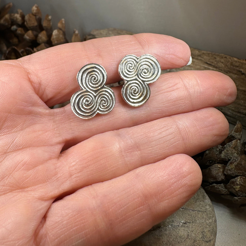 Artisan Newgrange Triple Spiral Cufflinks