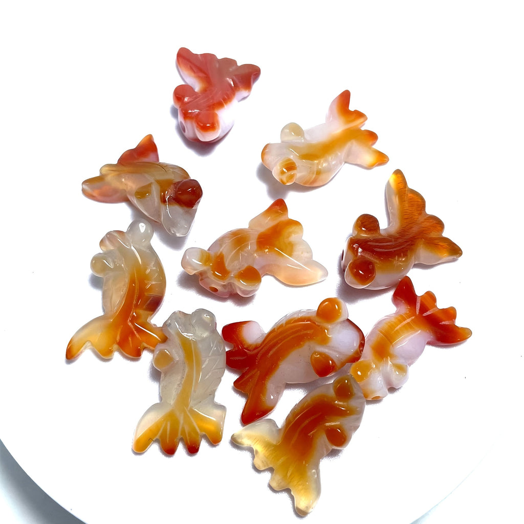 Bohemian Agate Golden Fish Crystal Pendant Small Animal Carving Natural Stone