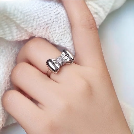 Nora Puffed Ribbon Bow Ring - Gold or Silver