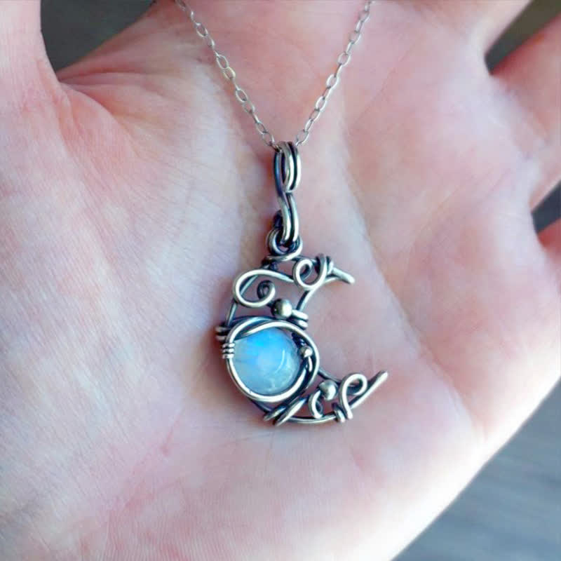 Olivenorma Bohemia Moonstone Moon Necklace