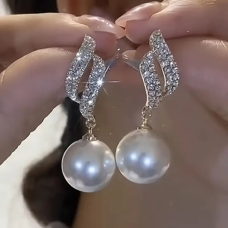 Dangling Pearl Zirconia Earrings