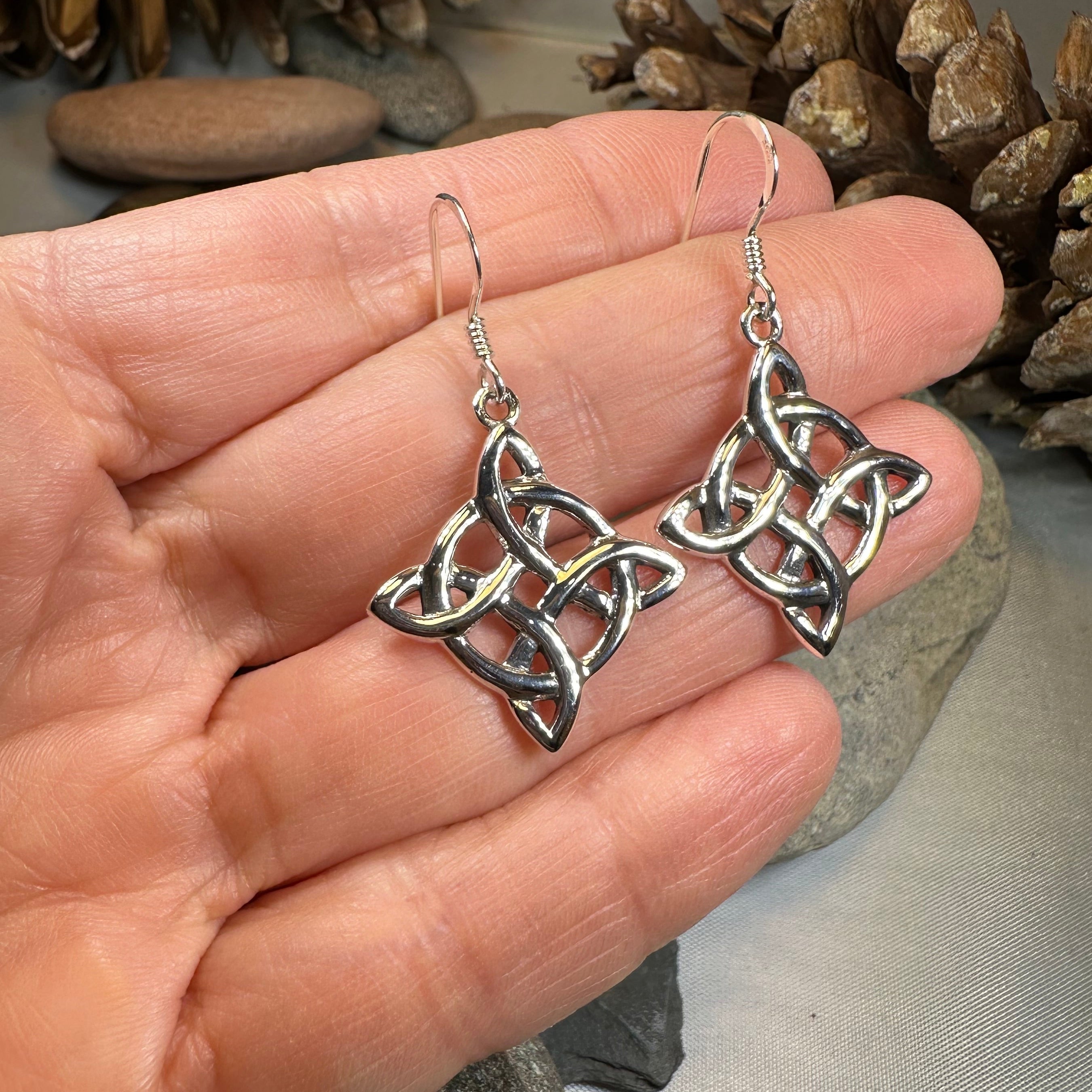 Dynra Celtic Knot Earrings