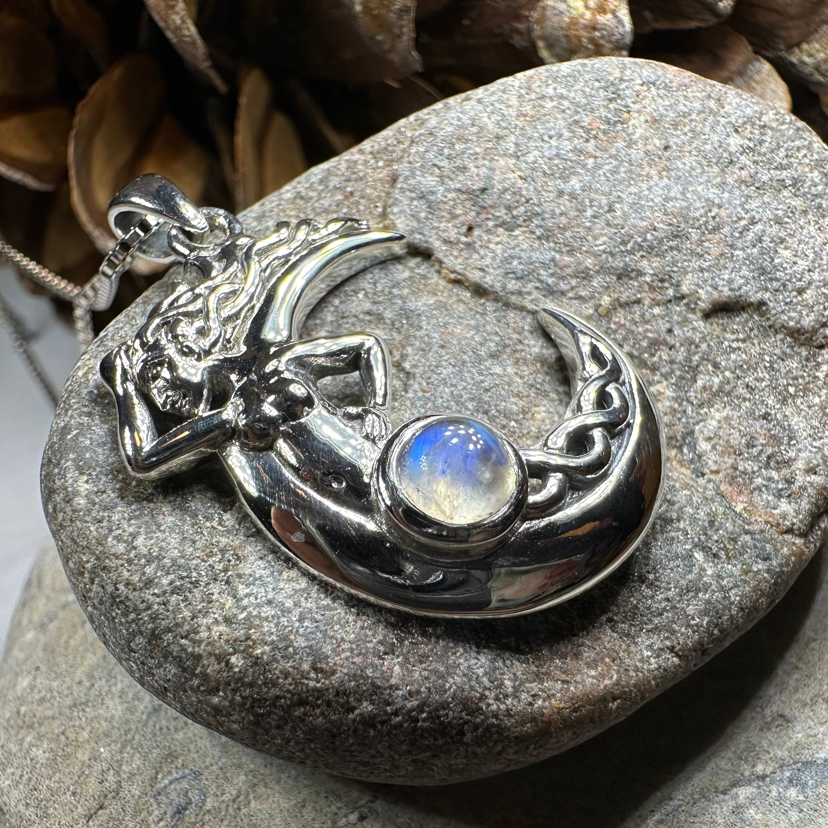 Gealach Moon Goddess Necklace