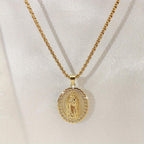 Vintage Virgin Mary Pattern Pendant Oval Necklace