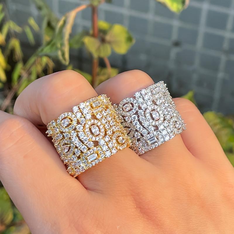 Vintage Large Zirconia Engagement Ring for Brides