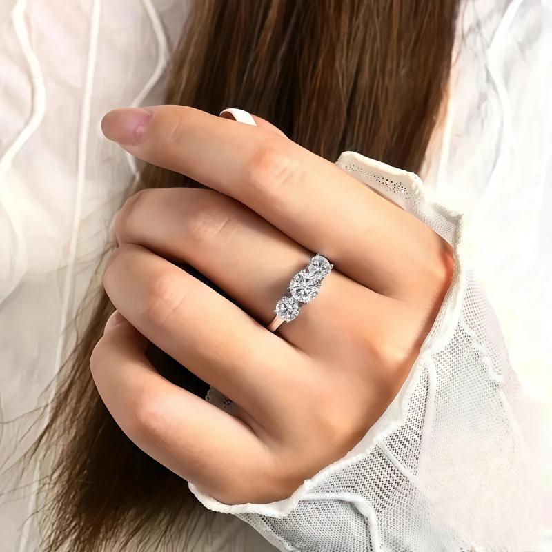 925 Sterling Silver Moissanite Engagement Ring 2ct D VVS Round Cut Wedding Ring