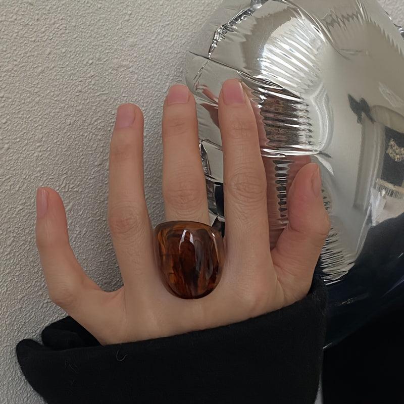 Vintage Resin Ring for Women Geometric Amber Hue