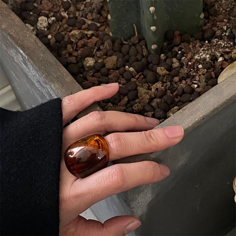 Vintage Resin Ring for Women Geometric Amber Hue