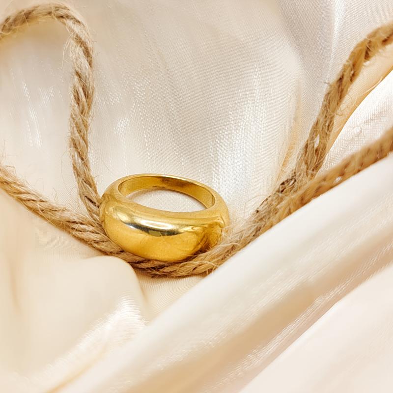 Women's Ring 18K Golden Plated Curved Band Stainless Steel Daily Wear Gift