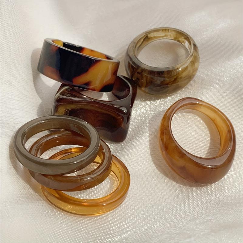 Set of 7 Vintage European & American Acrylic Resin Rings