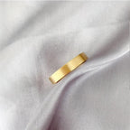 Minimalist Titanium Steel Ring Non Tarnish Golden Band Men Women