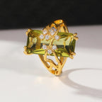 Vintage Roostertail Emerald Green Wide Face Ring with Clear Accents