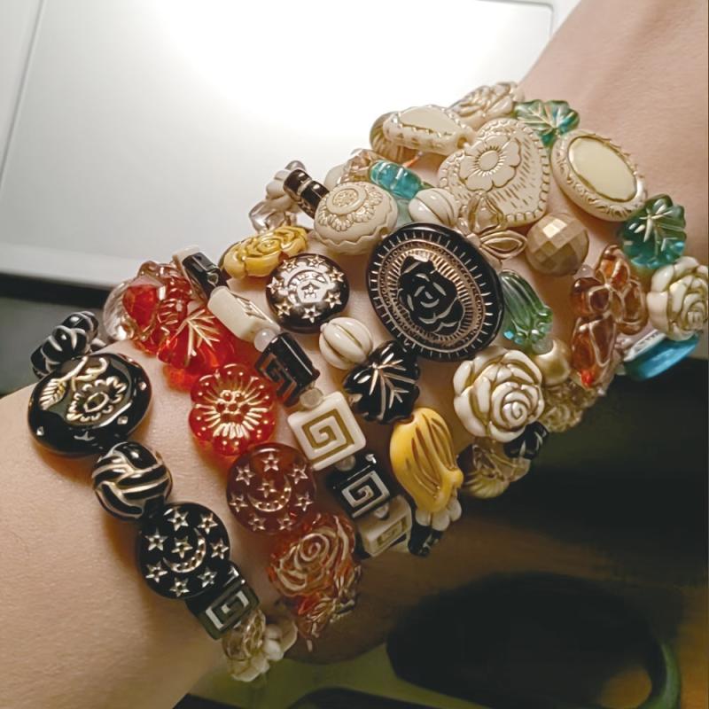 100G Vintage Baroque Gilded Beads 130pcs 8-30mm Random Multicolor