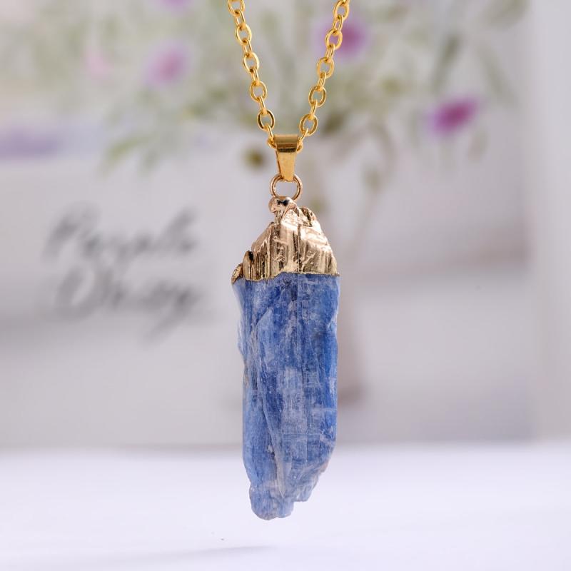 Natural Crystal Raw Stone Pendant Necklace Golden Chain Bohemian Style
