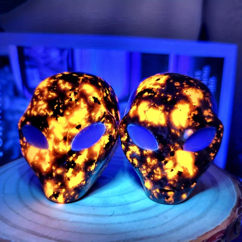 Reactive Alien Skull with Glowing Eyes Yooperlite Stone Gothic Home Decor